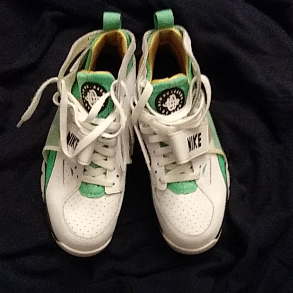 Men huaraches